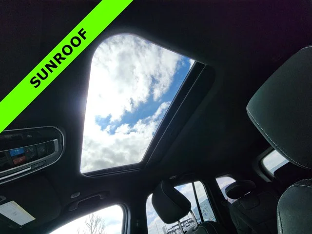 Nuevos JEEP GRAND CHEROKEE at Columbus in Bob Caldwell Chrysler Jeep Dodge Ram