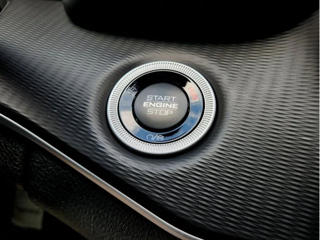Nuevos JEEP GRAND CHEROKEE at Columbus in Bob Caldwell Chrysler Jeep Dodge Ram