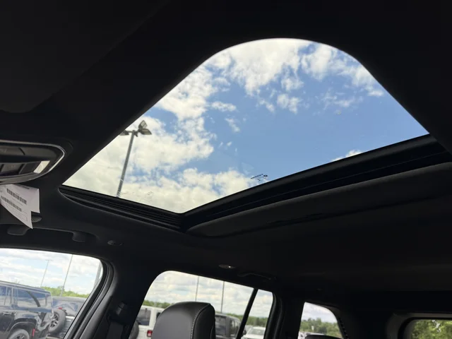 Nuevos JEEP GRAND CHEROKEE à Estados chez autogozo