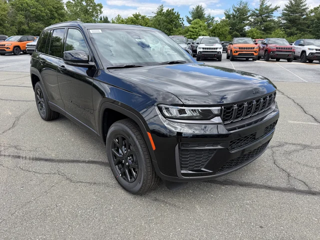 Nuevos JEEP GRAND CHEROKEE à Estados chez autogozo