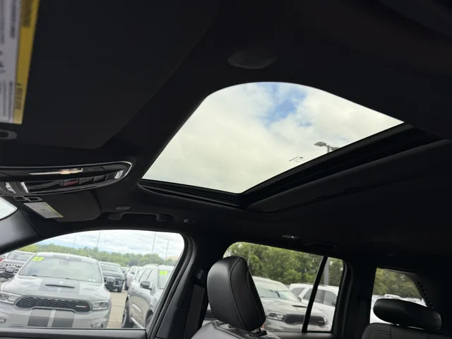 Nuevos JEEP GRAND CHEROKEE à Estados chez autogozo