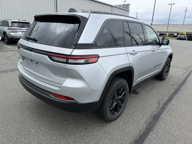 Nuevos JEEP GRAND CHEROKEE à Estados chez autogozo