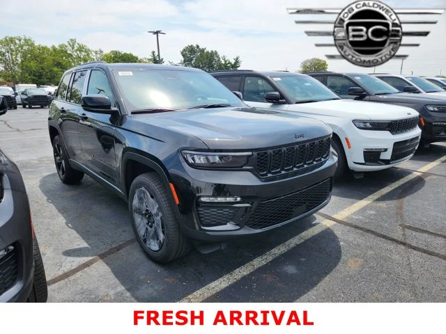 Nuevos JEEP GRAND CHEROKEE at Columbus in Bob Caldwell Chrysler Jeep Dodge Ram