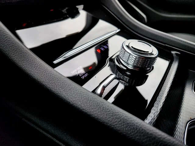Nuevos JEEP GRAND CHEROKEE at Columbus in Bob Caldwell Chrysler Jeep Dodge Ram