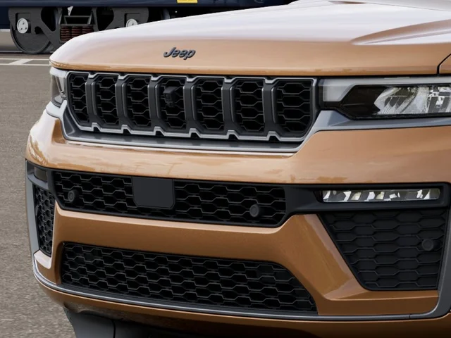 Nuevos JEEP GRAND CHEROKEE à Estados chez autogozo