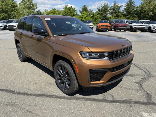 Nuevos JEEP GRAND CHEROKEE à Estados chez autogozo