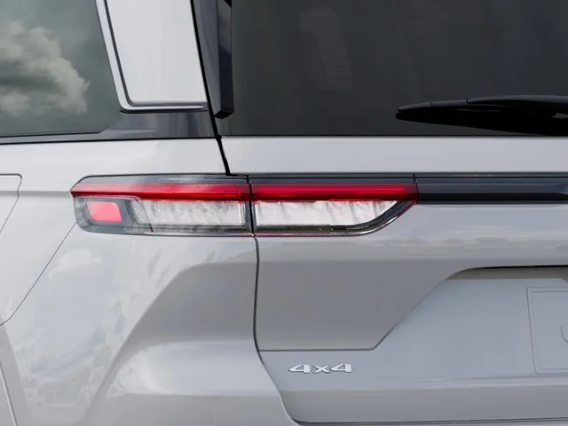 Nuevos JEEP GRAND CHEROKEE à Estados chez autogozo