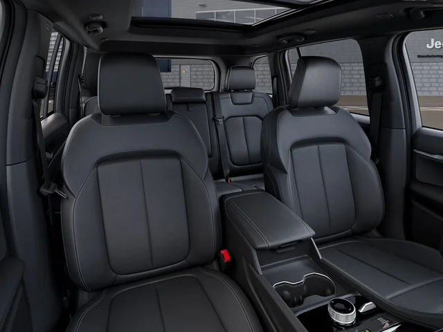 Nuevos JEEP GRAND CHEROKEE à Estados chez autogozo