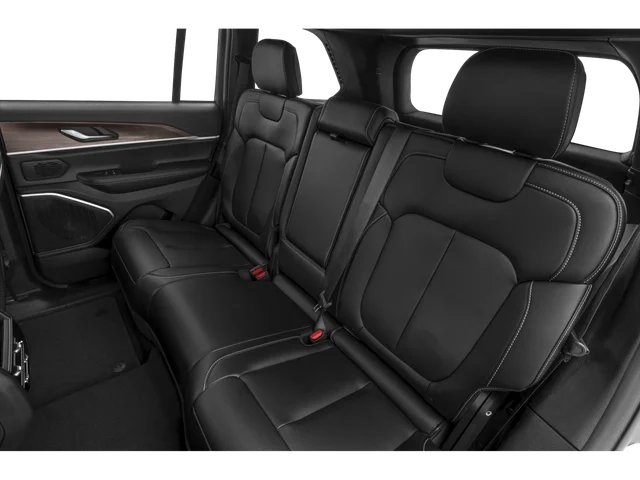 Nuevos JEEP GRAND CHEROKEE à Estados chez autogozo
