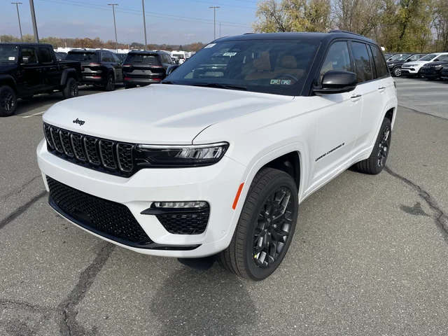 Nuevos JEEP GRAND CHEROKEE à Estados chez autogozo