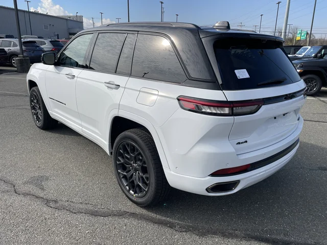 Nuevos JEEP GRAND CHEROKEE à Estados chez autogozo