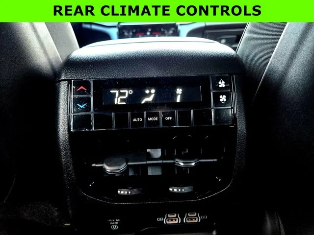 Nuevos JEEP GRAND CHEROKEE L at Columbus in Bob Caldwell Chrysler Jeep Dodge Ram