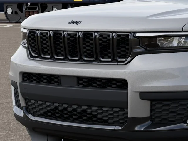 Nuevos JEEP GRAND CHEROKEE L à Estados chez autogozo