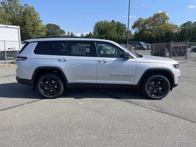 Nuevos JEEP GRAND CHEROKEE L à Estados chez autogozo