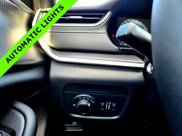 Nuevos JEEP GRAND CHEROKEE L at Columbus in Bob Caldwell Chrysler Jeep Dodge Ram
