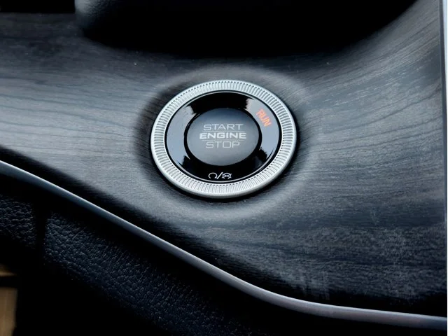 Nuevos JEEP GRAND CHEROKEE L at Columbus in Bob Caldwell Chrysler Jeep Dodge Ram
