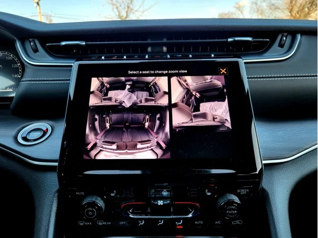 Nuevos JEEP GRAND CHEROKEE L at Columbus in Bob Caldwell Chrysler Jeep Dodge Ram