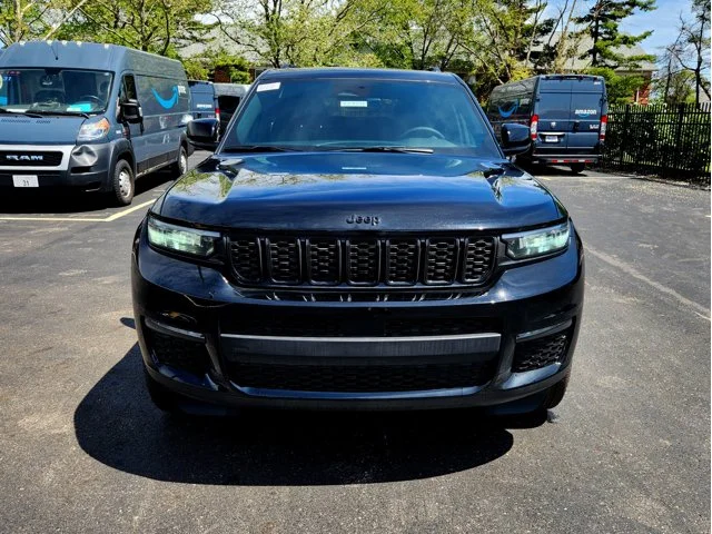 Nuevos JEEP GRAND CHEROKEE L at Columbus in Bob Caldwell Chrysler Jeep Dodge Ram