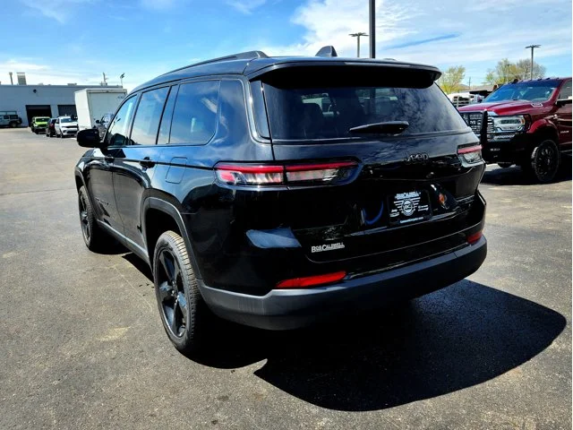 Nuevos JEEP GRAND CHEROKEE L at Columbus in Bob Caldwell Chrysler Jeep Dodge Ram