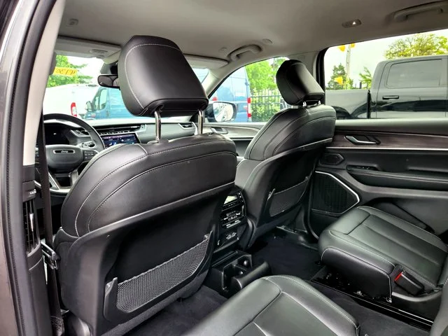 SEMINUEVOS JEEP Grand Cherokee L at Columbus in Bob Caldwell Chrysler Jeep Dodge Ram