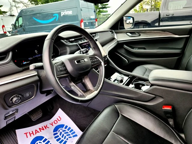 SEMINUEVOS JEEP Grand Cherokee L at Columbus in Bob Caldwell Chrysler Jeep Dodge Ram