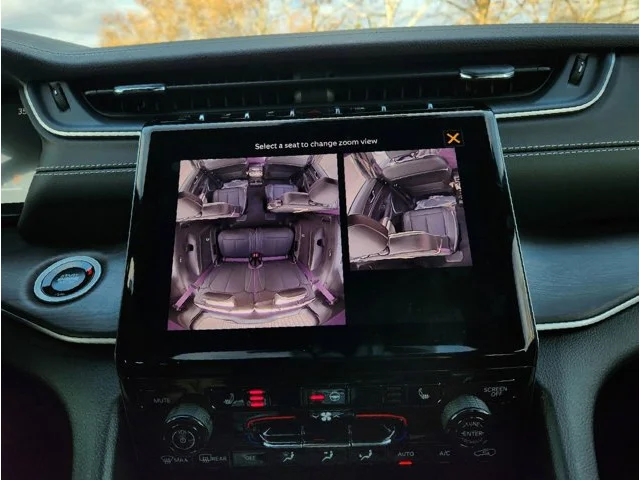 Nuevos JEEP GRAND CHEROKEE L at Columbus in Bob Caldwell Chrysler Jeep Dodge Ram