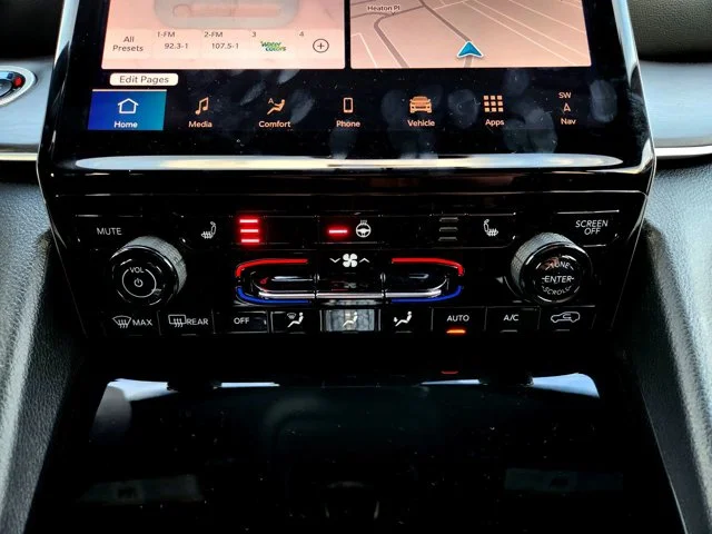 Nuevos JEEP GRAND CHEROKEE L at Columbus in Bob Caldwell Chrysler Jeep Dodge Ram