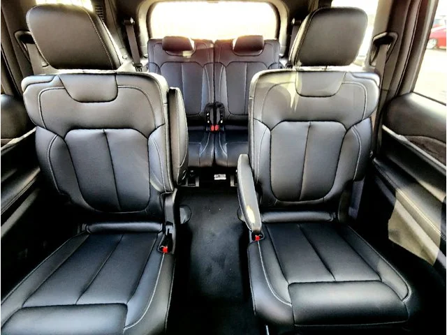 Nuevos JEEP GRAND CHEROKEE L at Columbus in Bob Caldwell Chrysler Jeep Dodge Ram