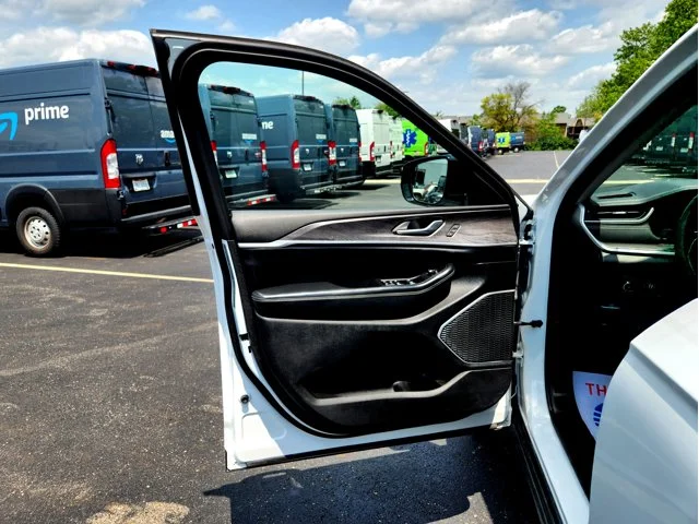 SEMINUEVOS JEEP Grand Cherokee L at Columbus in Bob Caldwell Chrysler Jeep Dodge Ram