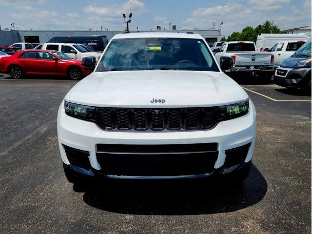 SEMINUEVOS JEEP Grand Cherokee L at Columbus in Bob Caldwell Chrysler Jeep Dodge Ram