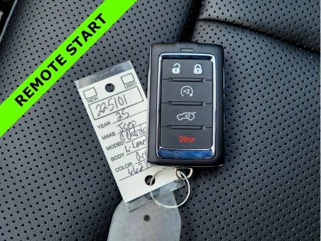Nuevos JEEP GRAND CHEROKEE L at Columbus in Bob Caldwell Chrysler Jeep Dodge Ram