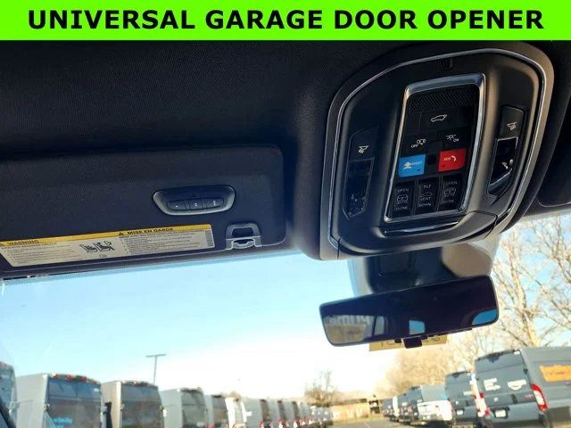 Nuevos JEEP GRAND CHEROKEE L at Columbus in Bob Caldwell Chrysler Jeep Dodge Ram