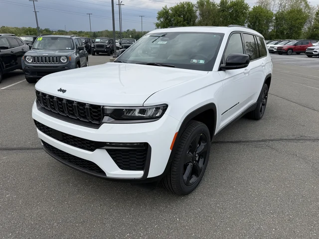 Nuevos JEEP GRAND CHEROKEE L à Estados chez autogozo