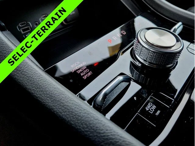 Nuevos JEEP GRAND CHEROKEE L at Columbus in Bob Caldwell Chrysler Jeep Dodge Ram