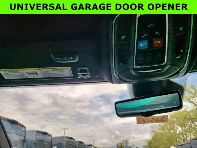 Nuevos JEEP GRAND CHEROKEE L at Columbus in Bob Caldwell Chrysler Jeep Dodge Ram
