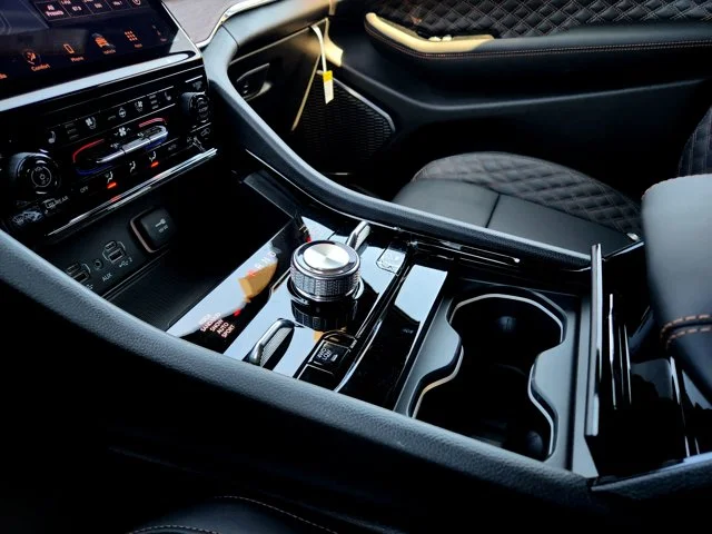 Nuevos JEEP GRAND CHEROKEE L at Columbus in Bob Caldwell Chrysler Jeep Dodge Ram