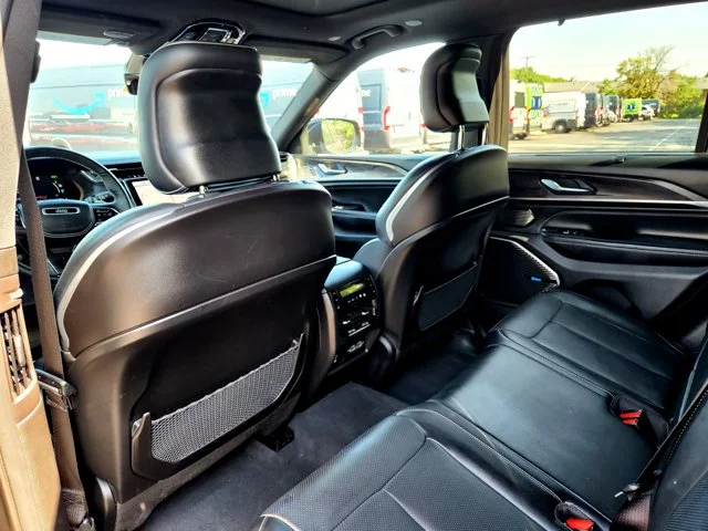SEMINUEVOS JEEP Grand Cherokee 4xe at Columbus in Bob Caldwell Chrysler Jeep Dodge Ram
