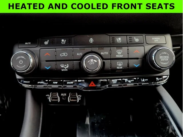 Nuevos DODGE DURANGO at Columbus in Bob Caldwell Chrysler Jeep Dodge Ram