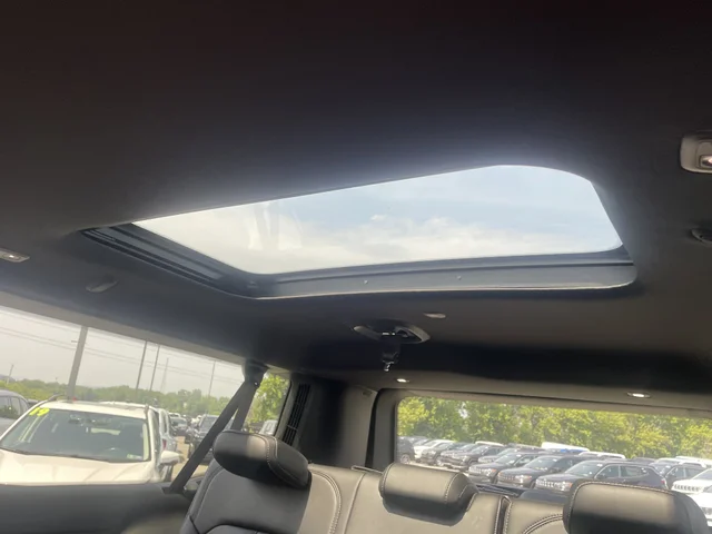 Nuevos JEEP WAGONEER L à Estados chez autogozo