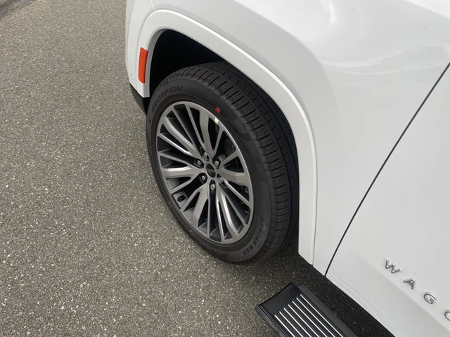 Nuevos JEEP WAGONEER à Estados chez autogozo