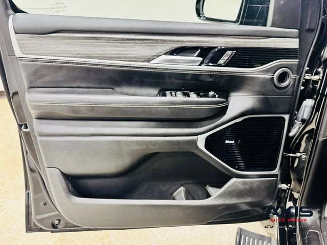 SEMINUEVOS JEEP Wagoneer L a Estados en autogozo