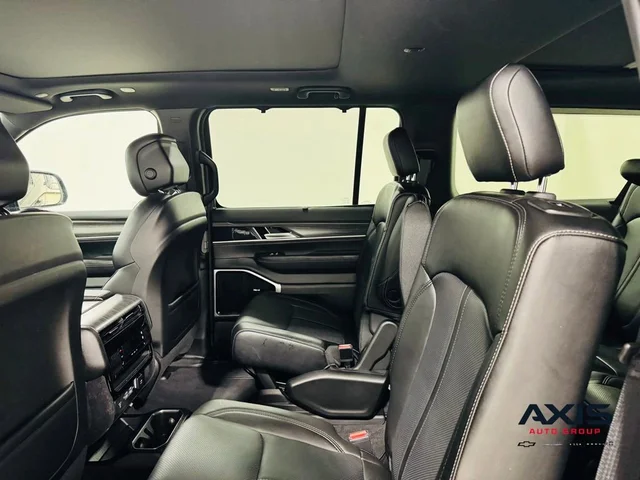 SEMINUEVOS JEEP Wagoneer L a Estados en autogozo