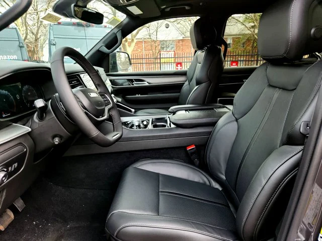 Nuevos JEEP WAGONEER at Columbus in Bob Caldwell Chrysler Jeep Dodge Ram