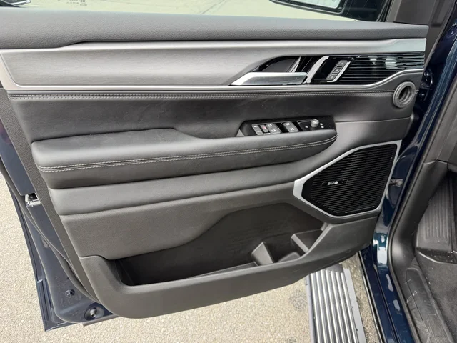 Nuevos JEEP GRAND WAGONEER à Estados chez autogozo