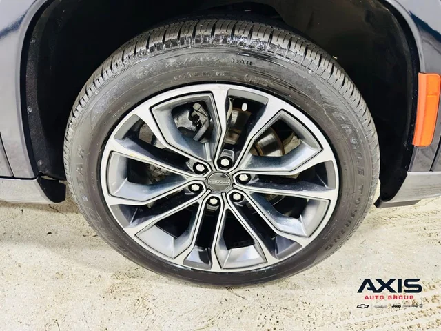 SEMINUEVOS JEEP Grand Wagoneer a Estados en autogozo