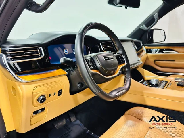 SEMINUEVOS JEEP Grand Wagoneer a Estados en autogozo