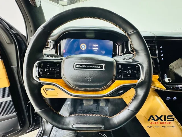 SEMINUEVOS JEEP Grand Wagoneer a Estados en autogozo
