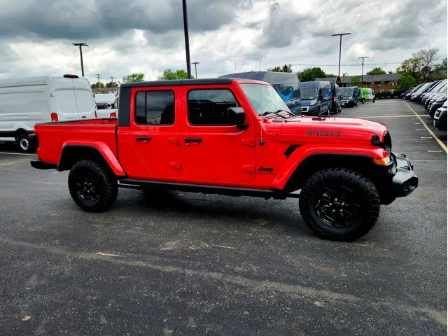 SEMINUEVOS JEEP Gladiator at Columbus in Bob Caldwell Chrysler Jeep Dodge Ram