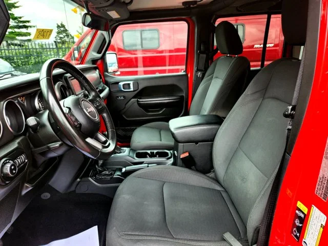 SEMINUEVOS JEEP Gladiator at Columbus in Bob Caldwell Chrysler Jeep Dodge Ram
