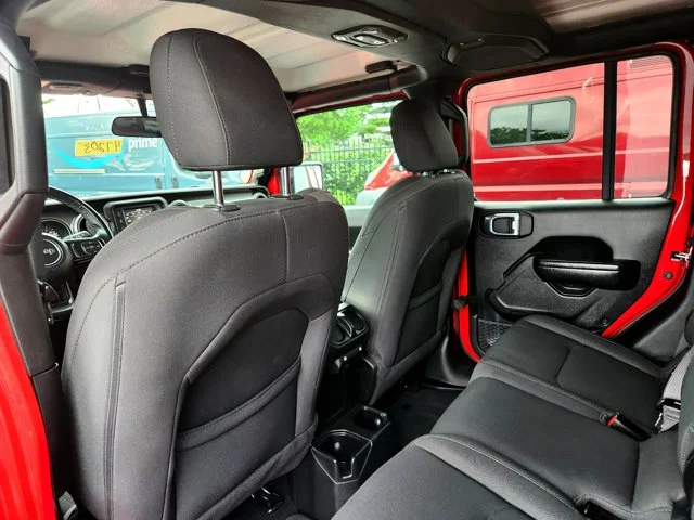 SEMINUEVOS JEEP Gladiator at Columbus in Bob Caldwell Chrysler Jeep Dodge Ram